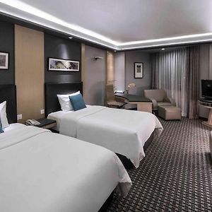 Premier Twin Room